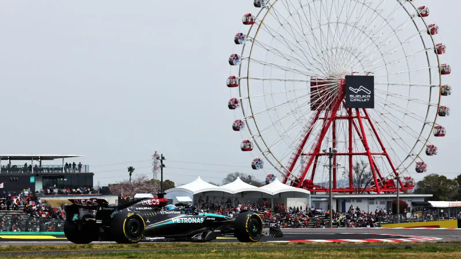 April’s Japanese Grand Prix: Verstappen’s Triumph and Mercedes’ Strategic Duel Unfold at Suzuka