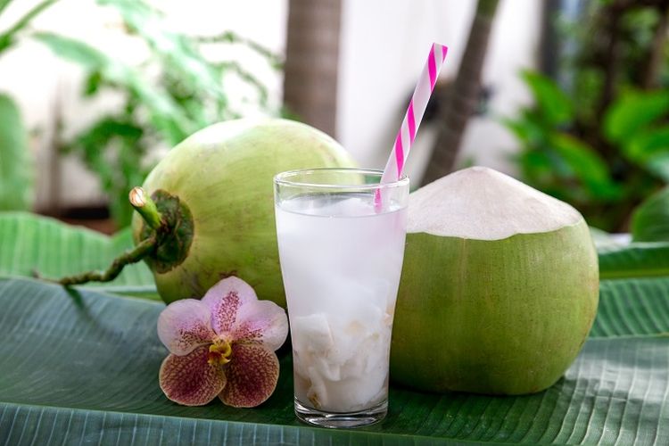 Es Kelapa Muda dalam Perspektif Lingkungan