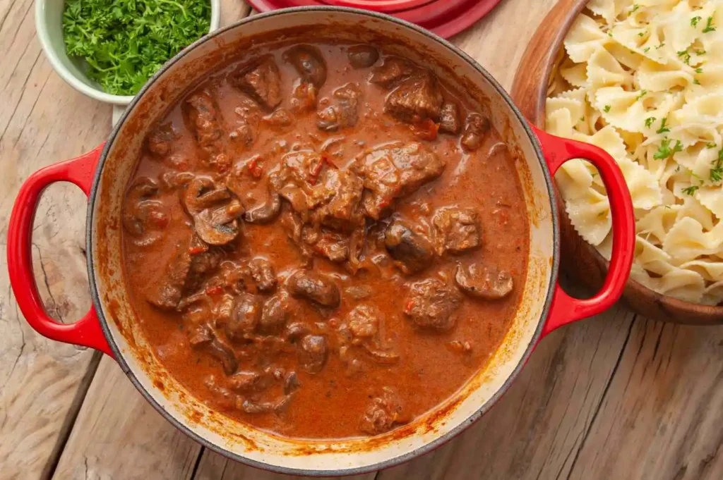 Pairing Goulash with Side Dishes and Beverages