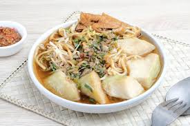 lontong-balap-surabaya-hidangan-khas-penuh-sejarah