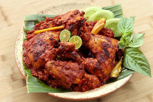 ayam-bakar-nikmatnya-hidangan-tradisional-selera