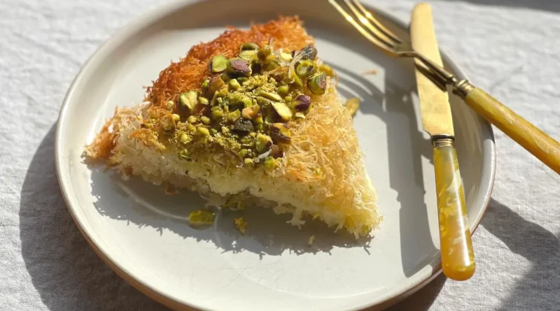 Kunafa: Perpaduan Keju Lumer dan Sirup Manis dalam Setiap Gigitan