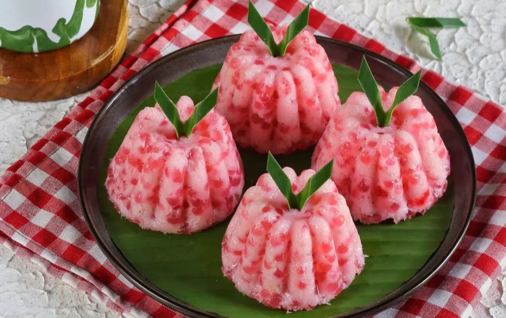 awuk-awuk-kue-tradisional-yang-menggoda-selera
