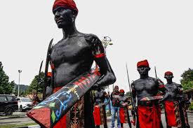 Tarian Cakalele