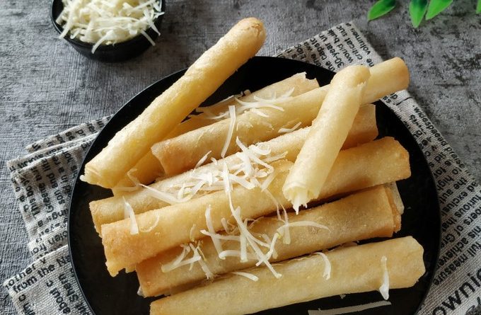 Lumpia Mozarella Meleleh