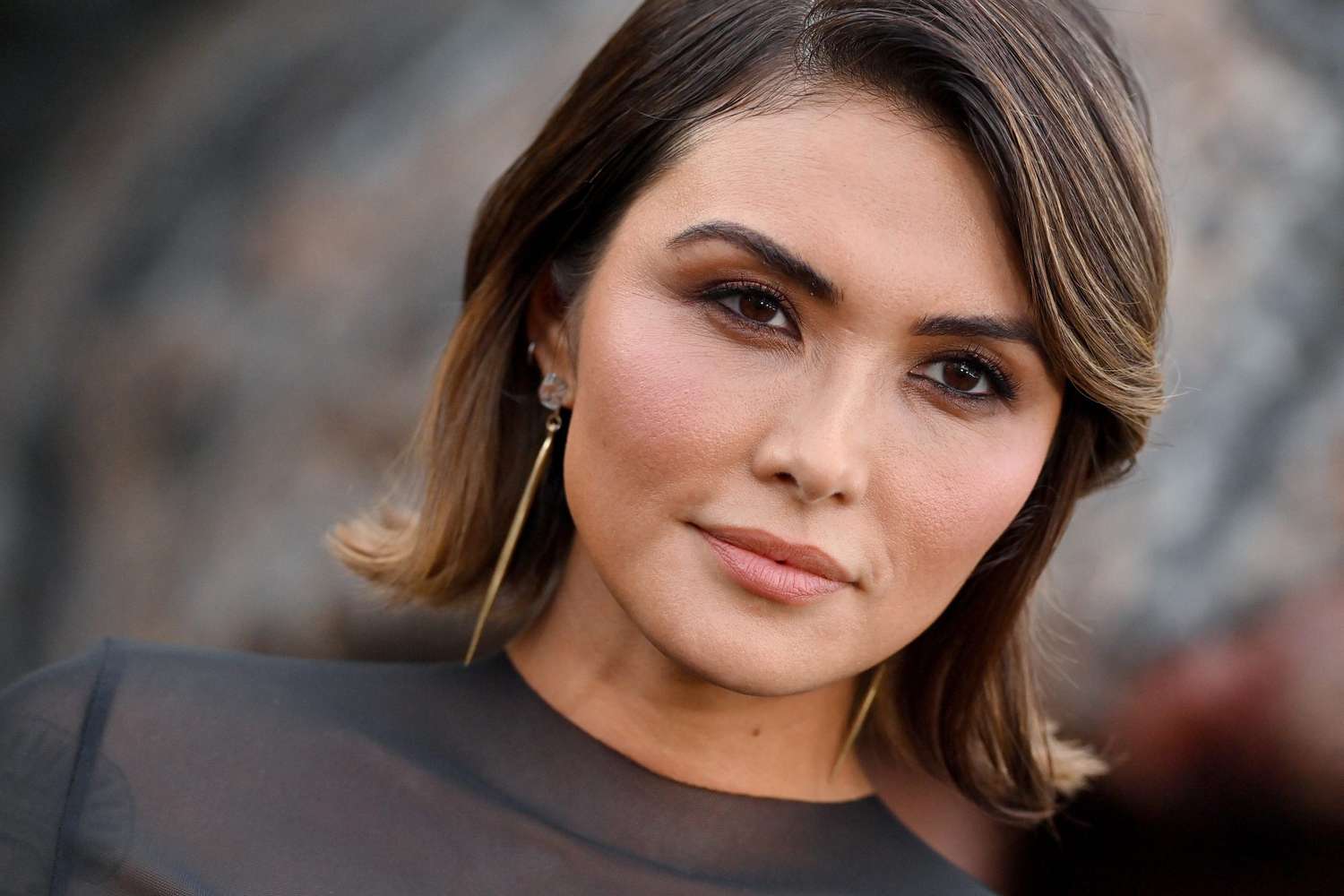 Perjalanan Karier Daniella Pineda yang Tidak Instan